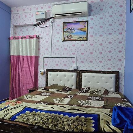 Kashi Dham Homestay Varanasi Exterior foto